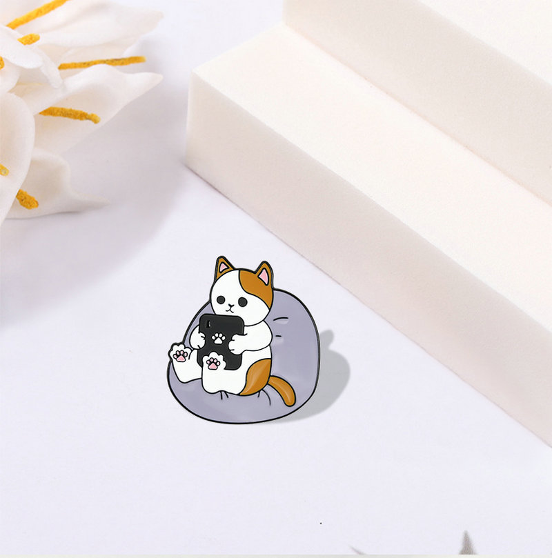 Funny Cats Enamel Pin Custom C - Cycling Commute Bag 评论和价格